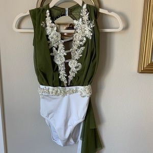 Custom Cristina Uzzo Costume - Olive & White